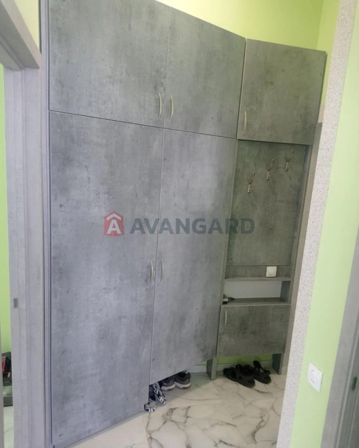 2 ��. ��������, 50/-/10 ��. �., 12/12 ������ ���� 13