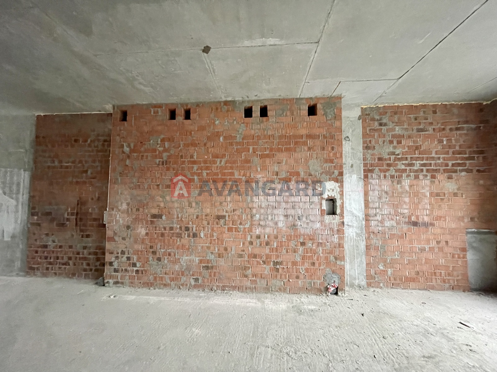 2 ��. ��������, 72/52/13 ��. �., 7/8 ������ ���� 7