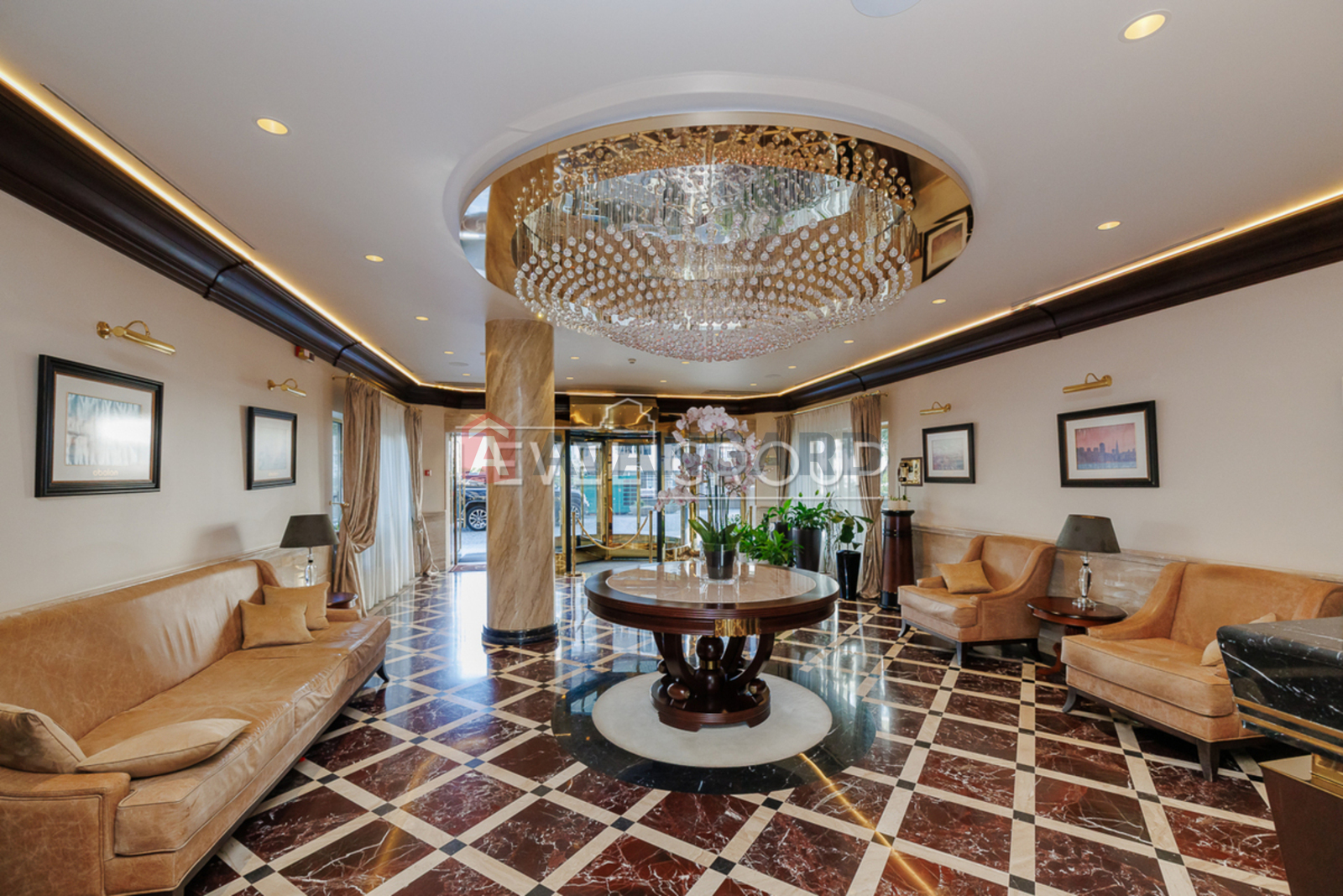 3 ��. ��������, 91/40/27 ��. �., 11/26 ������ ���� 7