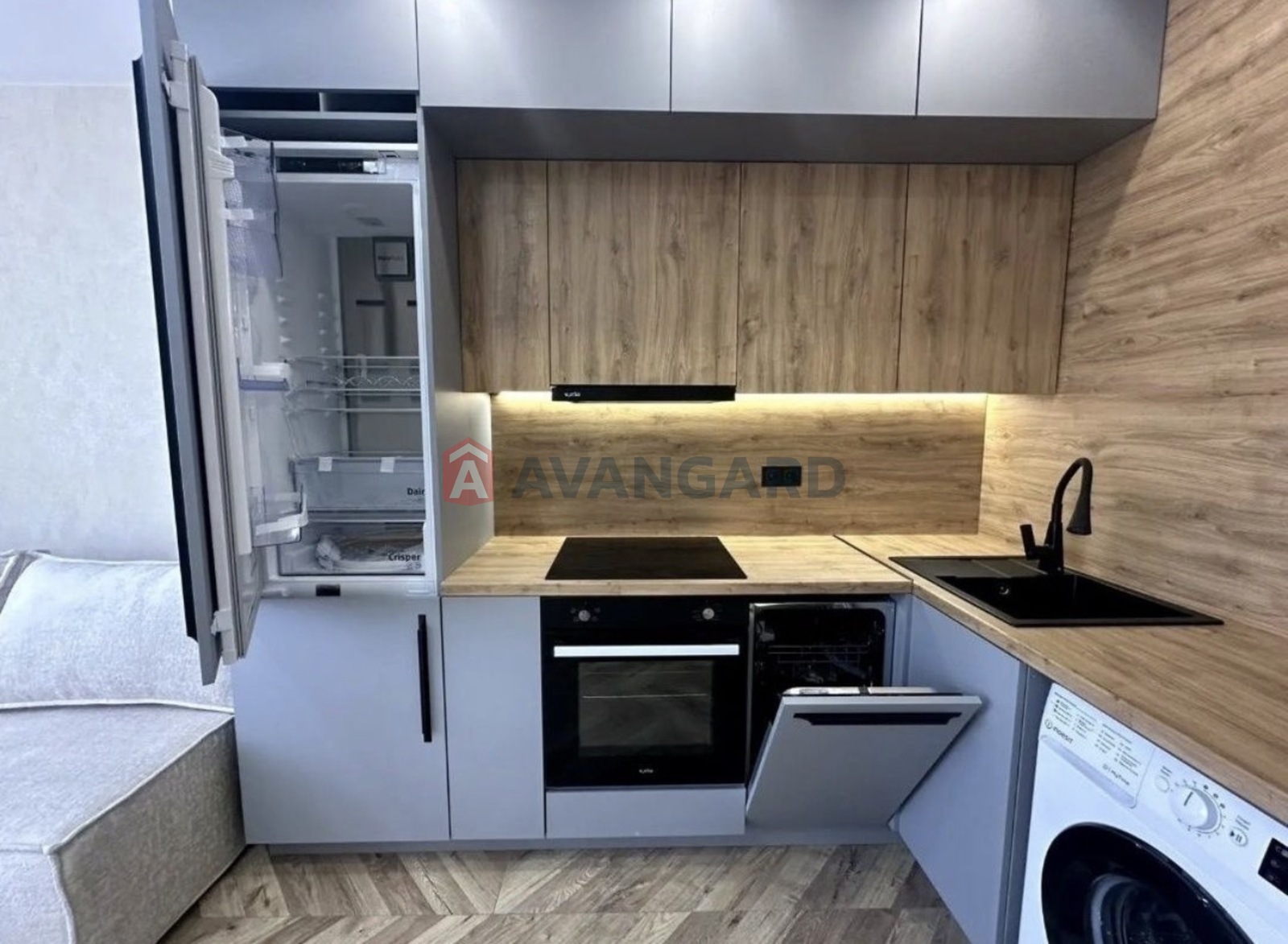 1 ����. ��������, 35/13/16 ��. �., 4/4 ���� ���� 8