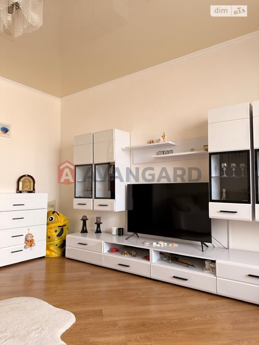 2 ��. ��������, 72/31/18 ��. �., 5/9 ������ ���� 6