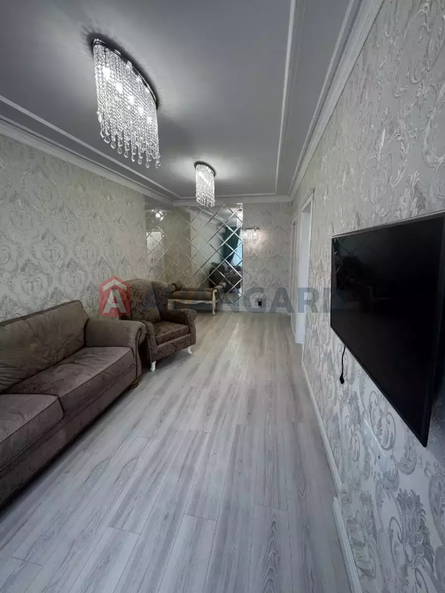 3 ��. ��������, 72/-/- ��. �., 5/10 ������ ���� 7