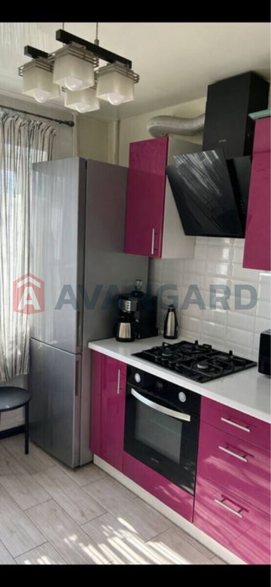 2 ��. ��������, 49/-/7 ��. �., 3/9 ������ ���� 2