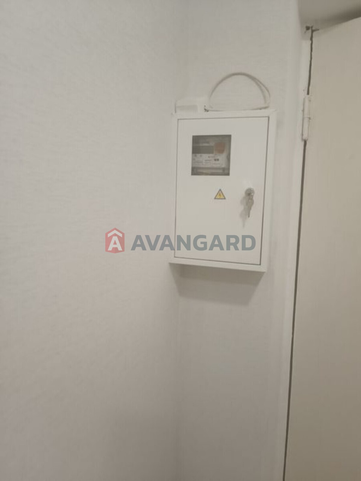 2 ����. ��������, 45/-/7 ��. �., 4/5 ���� ���� 13