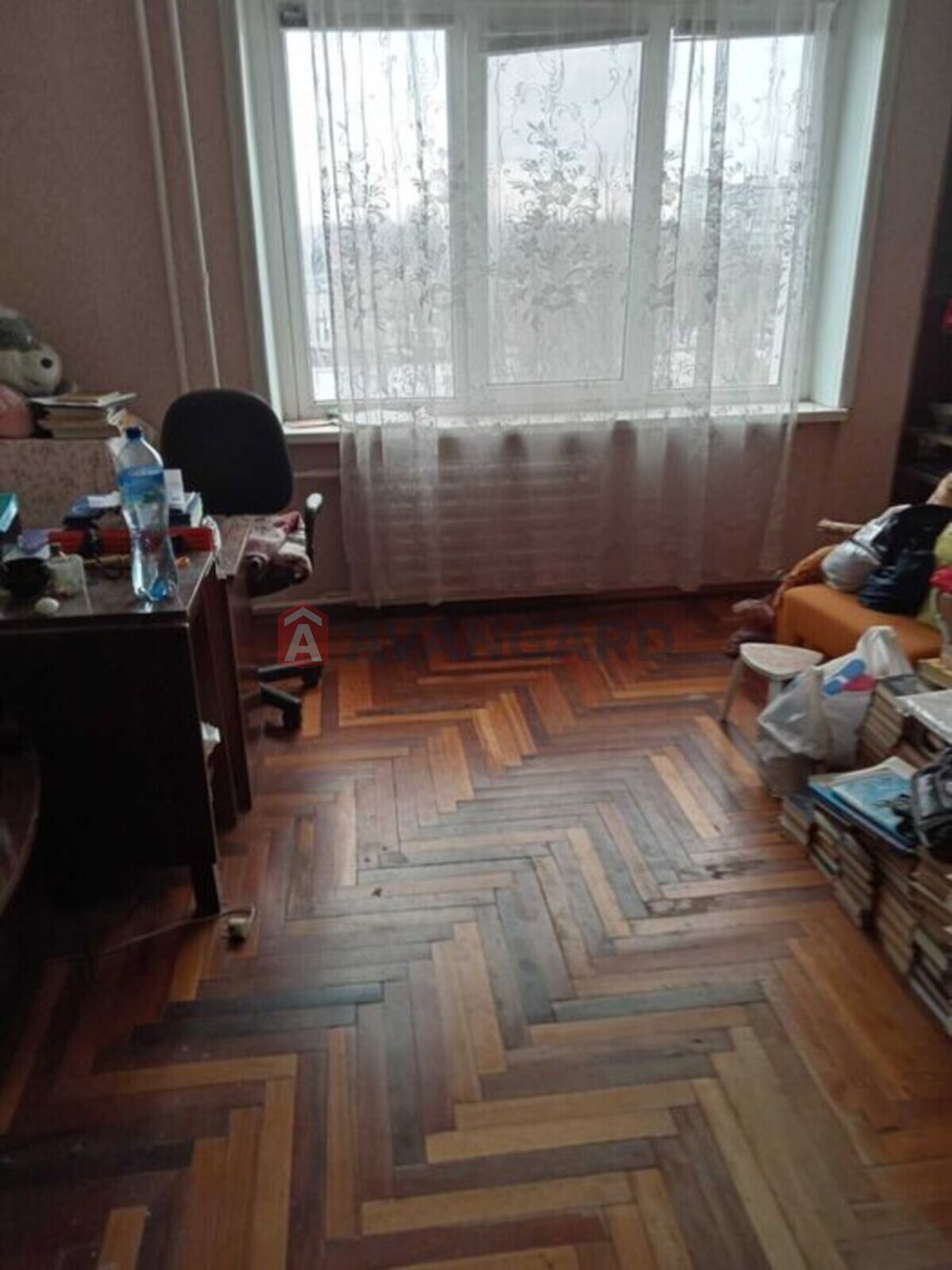 2 ��. ��������, 48/-/9 ��. �., 8/9 ������ ���� 6