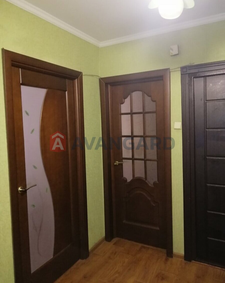 3 ��. ��������, 61/60/8 ��. �., 1/9 ������ ���� 8