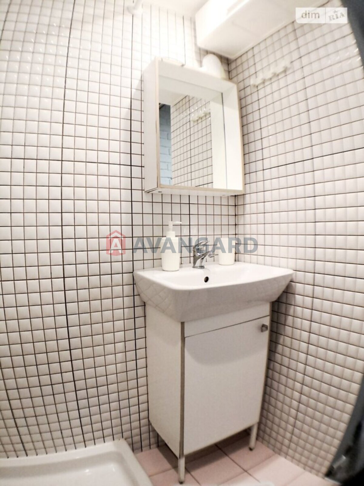 1 . , 12/-/- . ., 1/2   11