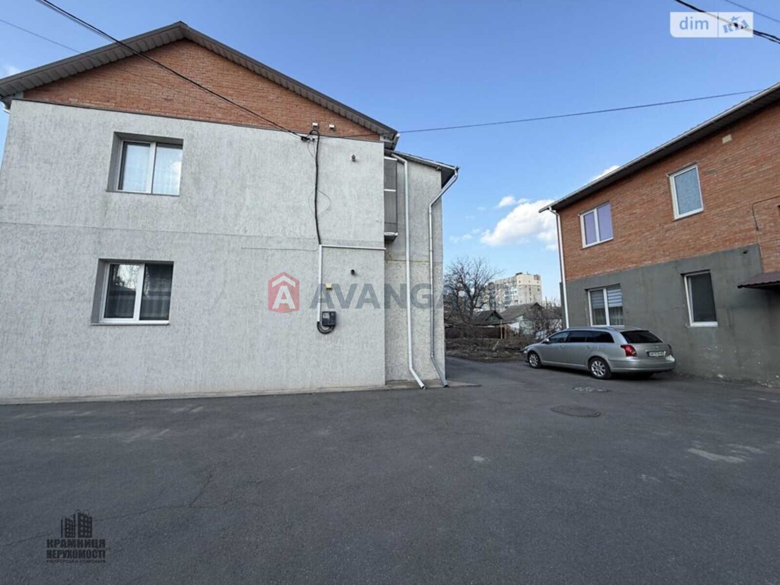 2 ��. ��������, 69/-/18 ��. �., 2/2 ������ ���� 15