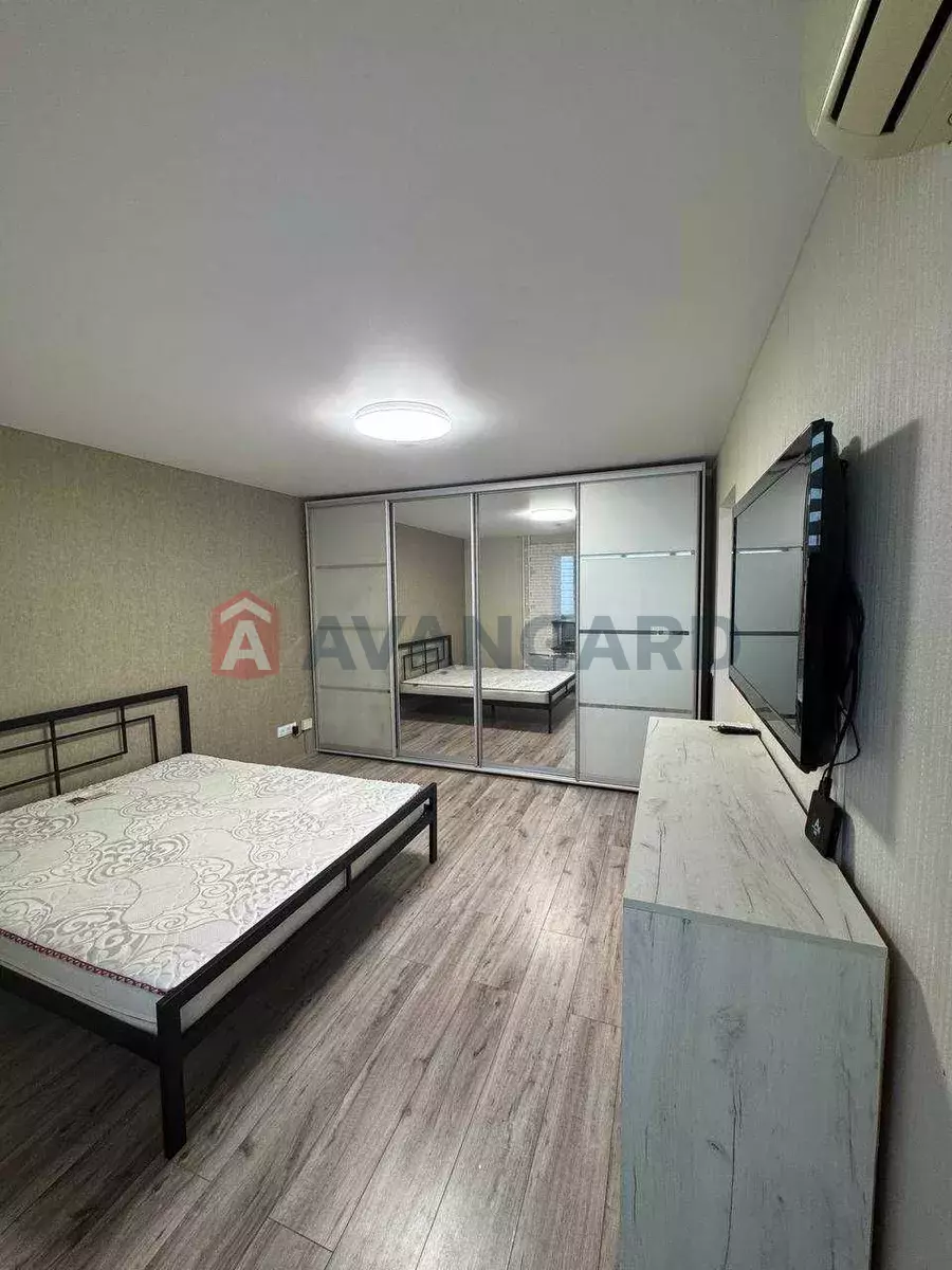 1 . , 30/-/6 . ., 8/9   13