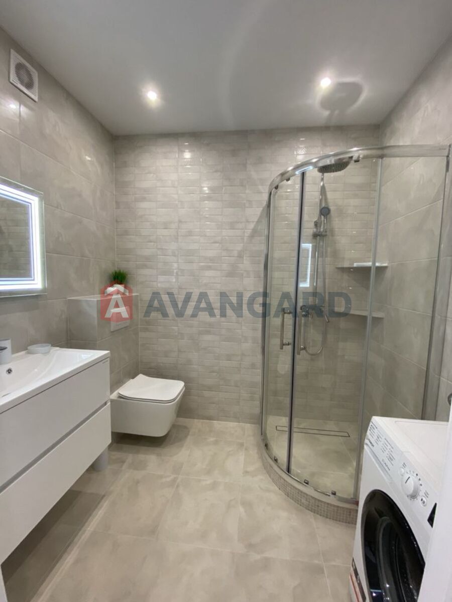 1 ����. ��������, 47/-/25 ��. �., 10/13 ���� ���� 8