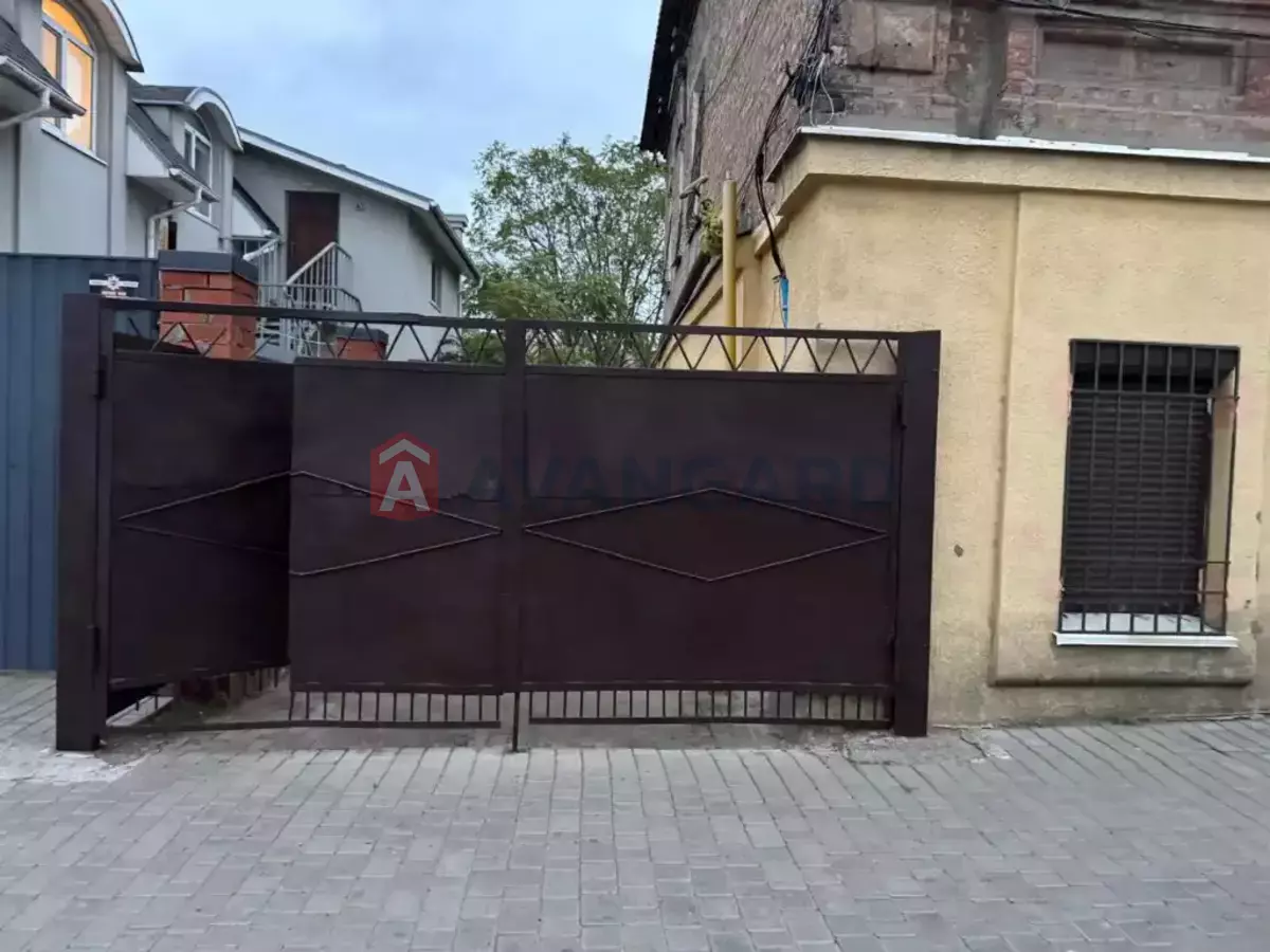 2 ��. ��������, 54/-/- ��. �., 1/2 ������ ���� 11