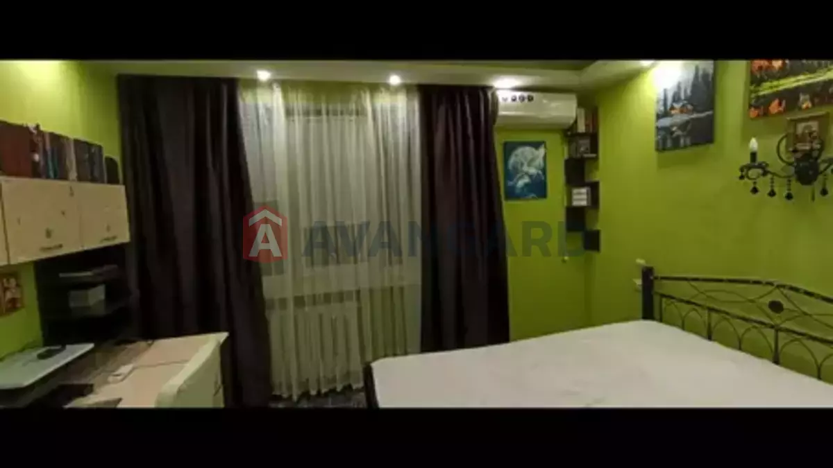 2 ��. ��������, 51/26/8 ��. �., 4/9 ������ ���� 5