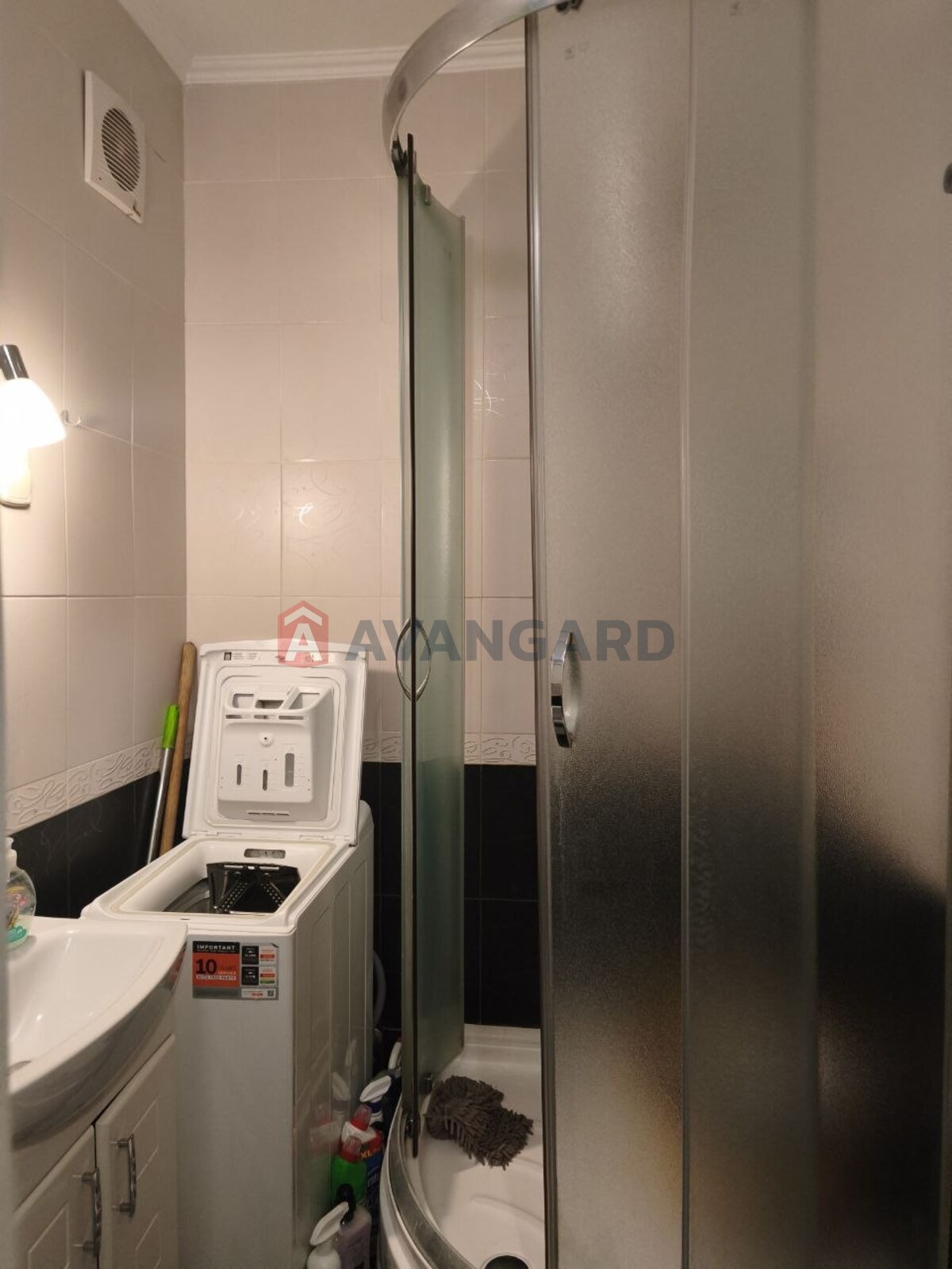 3 ��. ��������, 55/-/8 ��. �., 2/3 ������ ���� 5