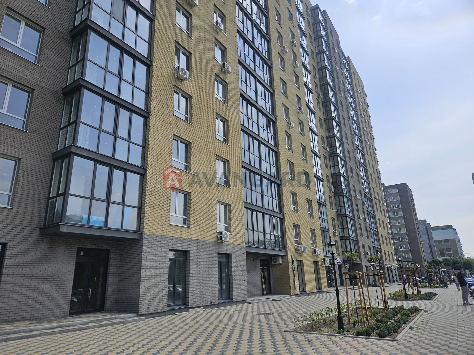 2 ����. ��������, 60/-/12 ��. �., 9/15 ���� ���� 18