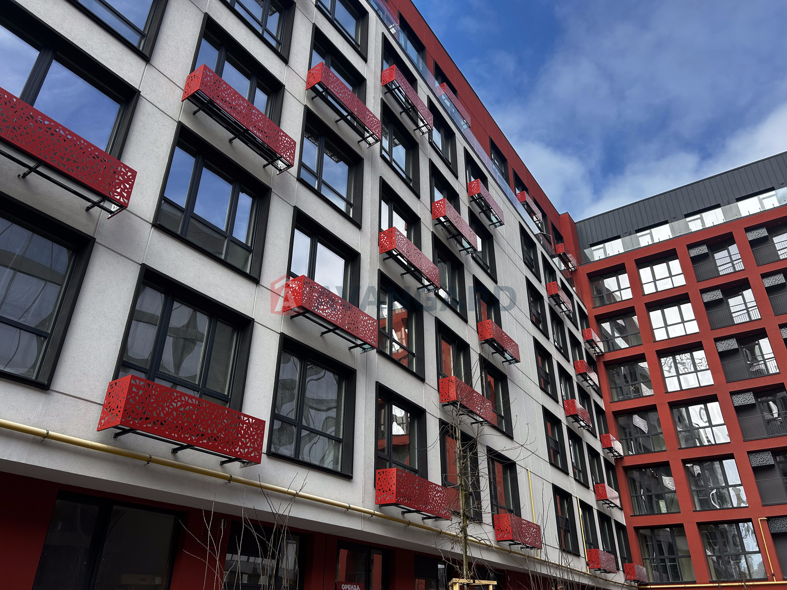 2 ��. ��������, 56.6/28.6/14.2 ��. �., 6/7 ������ ���� 1