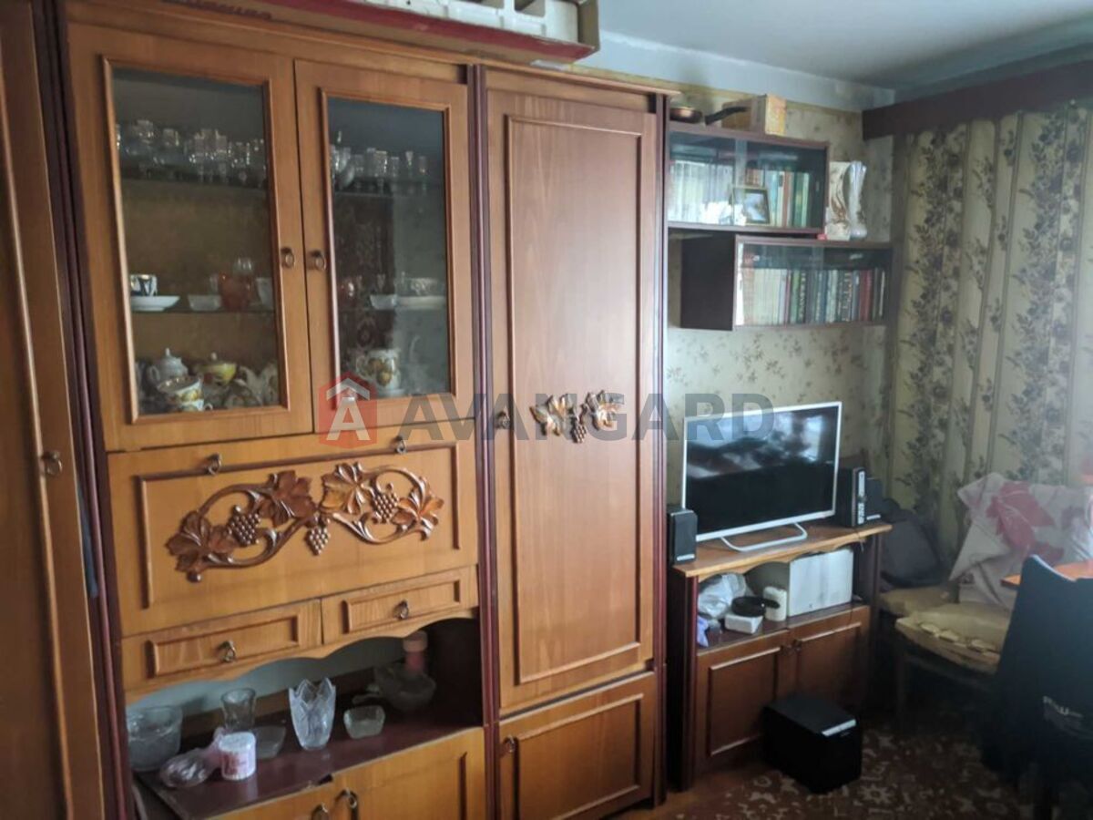 3 ����. ��������, 70/50/8 ��. �., 3/9 ���� ���� 4