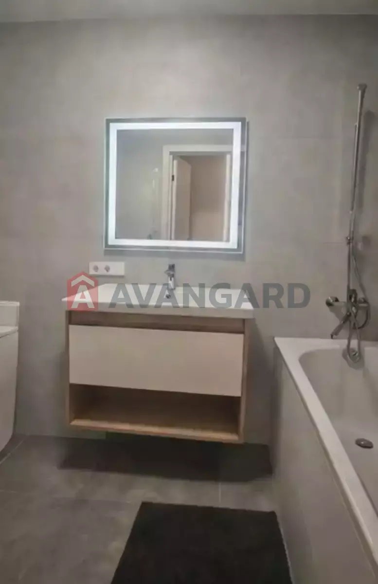 2 ��. ��������, 70/36/11 ��. �., 12/16 ������ ���� 15