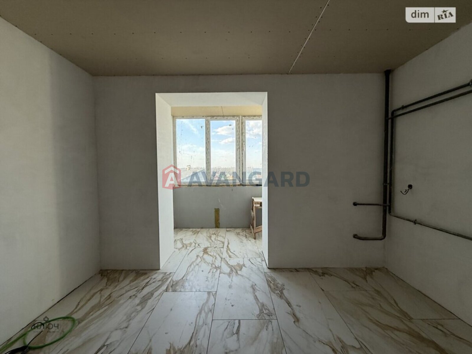 1 ��. ��������, 50/19/17 ��. �., 1/10 ������ ���� 6