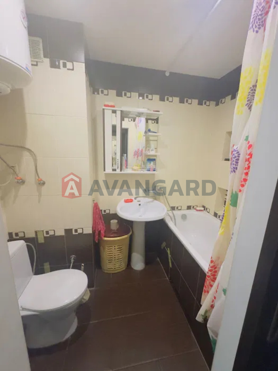 1 ��. ��������, 36/-/7 ��. �., 4/14 ������ ���� 5