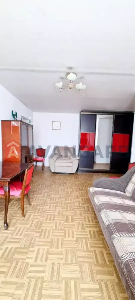 3 . , 52/37/6 . ., 2/9   5