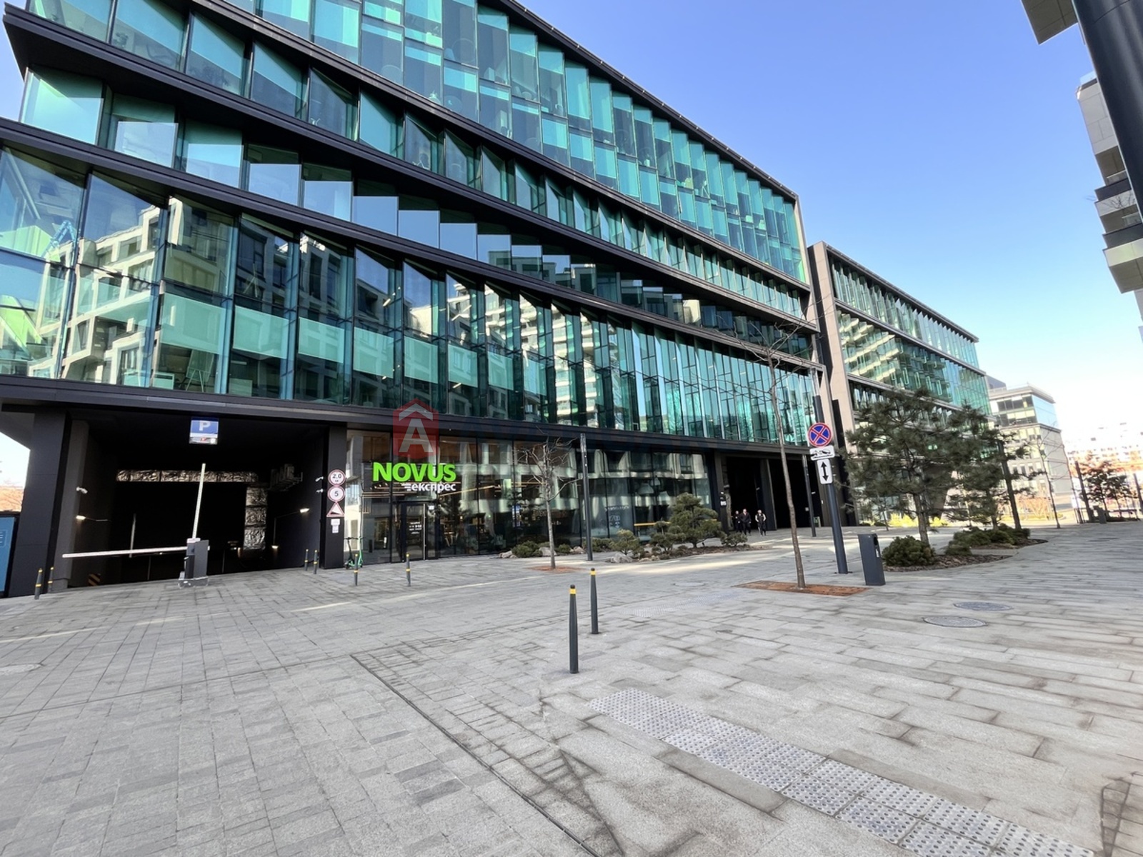 1 ��. ��������, 36/16/8 ��. �., 5/8 ������ ���� 22