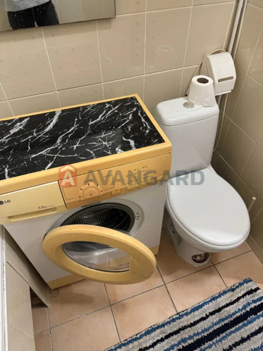 1 ��. ��������, 31/-/6 ��. �., 5/5 ������ ���� 9