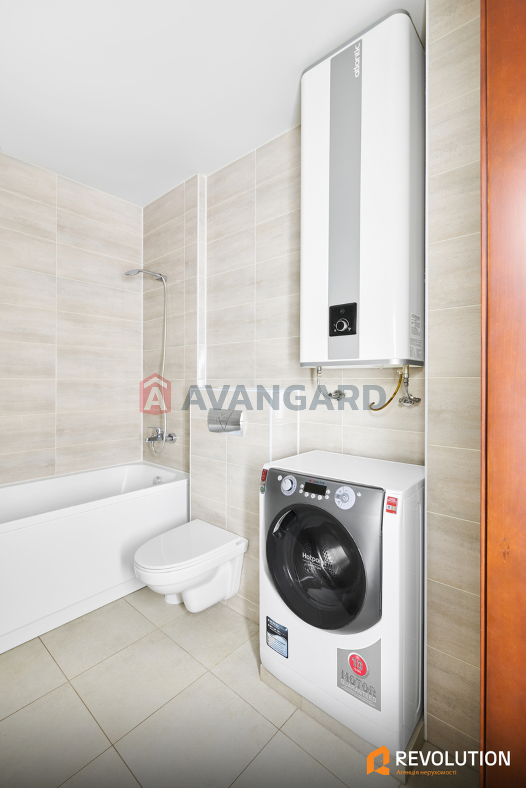 1 ��. ��������, 53/15/23 ��. �., 18/24 ������ ���� 12