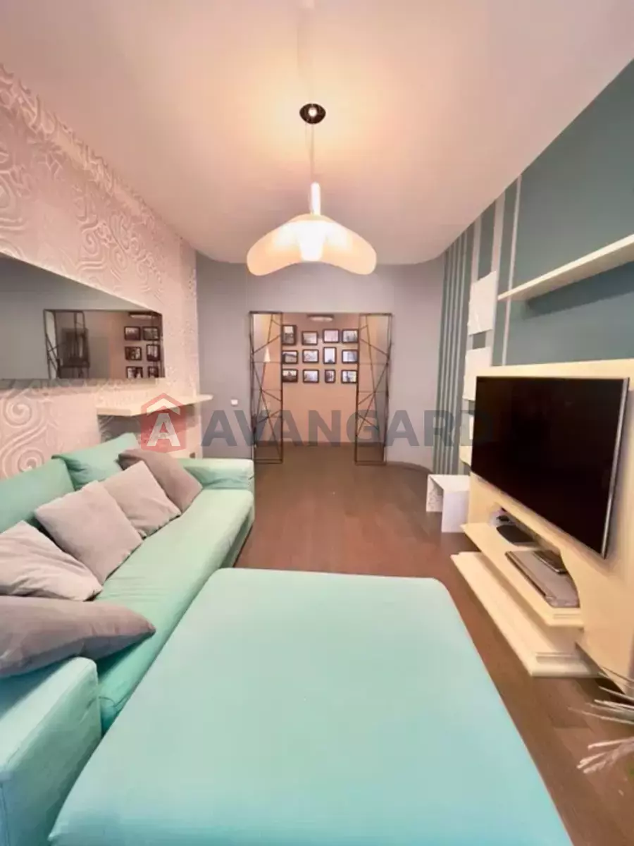 2 ��. ��������, 63/-/10 ��. �., 6/12 ������ ���� 3