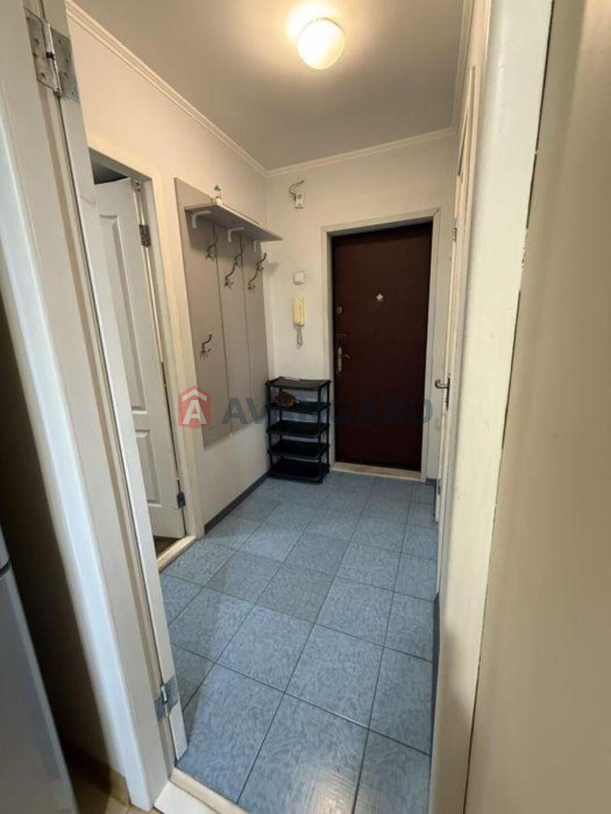 1 ��. ��������, 28/-/6 ��. �., 3/9 ������ ���� 6