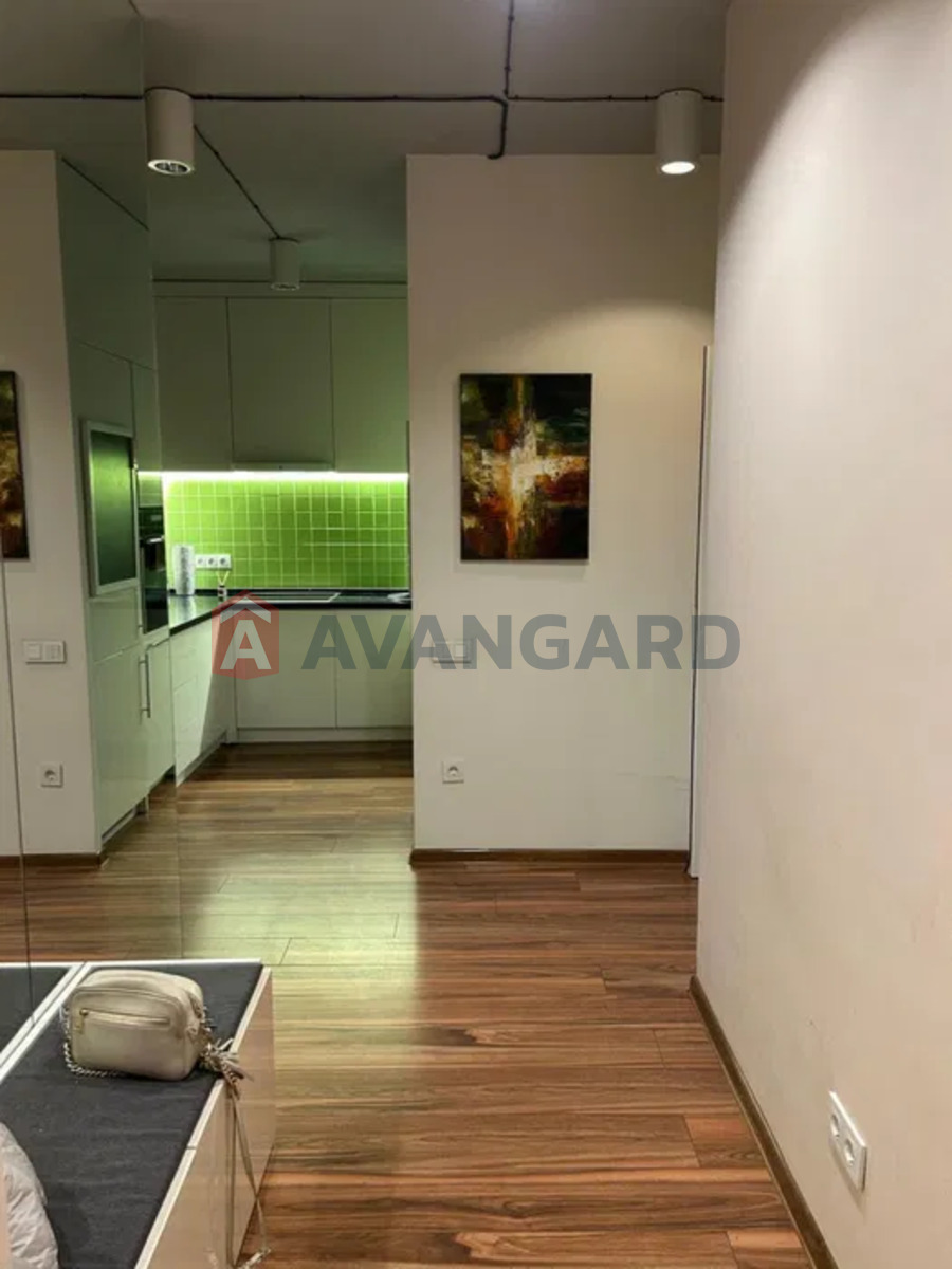 1 ��. ��������, 54/-/20 ��. �., 6/14 ������ ���� 5