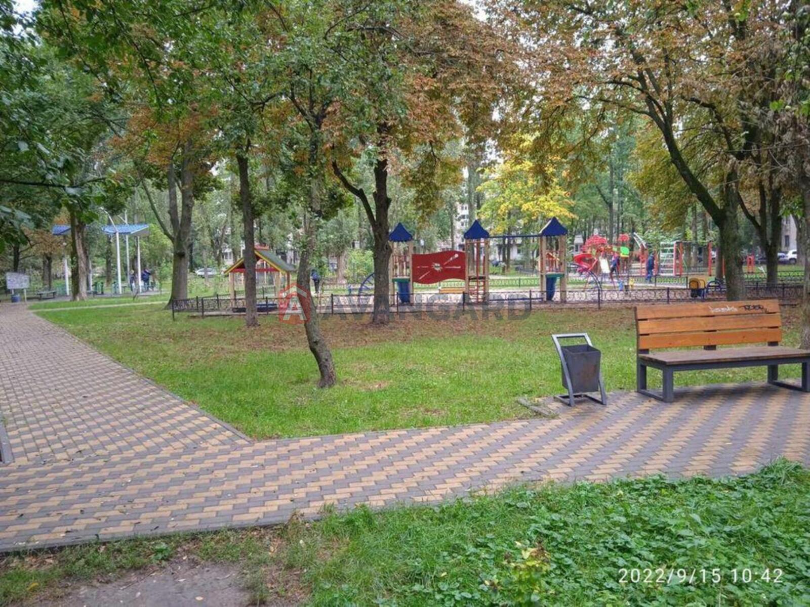 2 ��. ��������, 48/-/7 ��. �., 2/5 ������ ���� 17