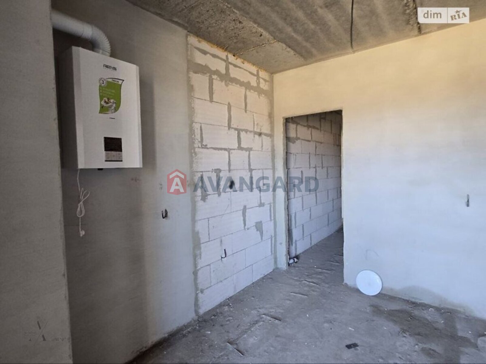 2 ��. ��������, 62/34/14 ��. �., 6/10 ������ ���� 6