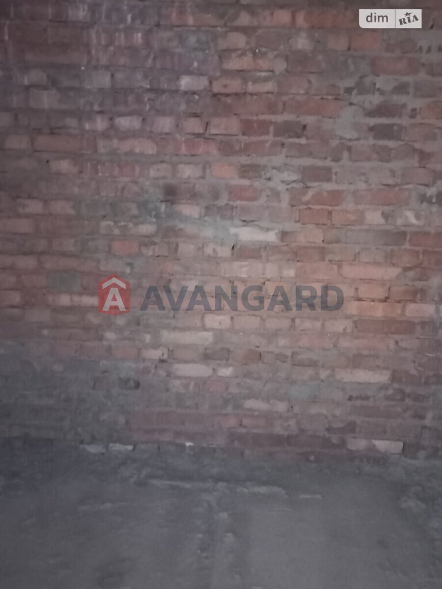 1 ��. ��������, 39/14/13 ��. �., 6/10 ������ ���� 8