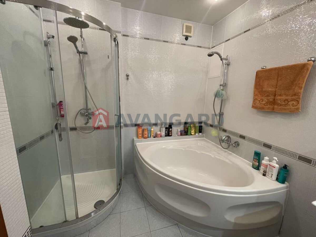 3 комн. квартира, 73/-/8 кв. м., 4/5 этаж фото 1 3 комн. квартира, 73/-/8 кв. м., 4/5 этаж фото 1