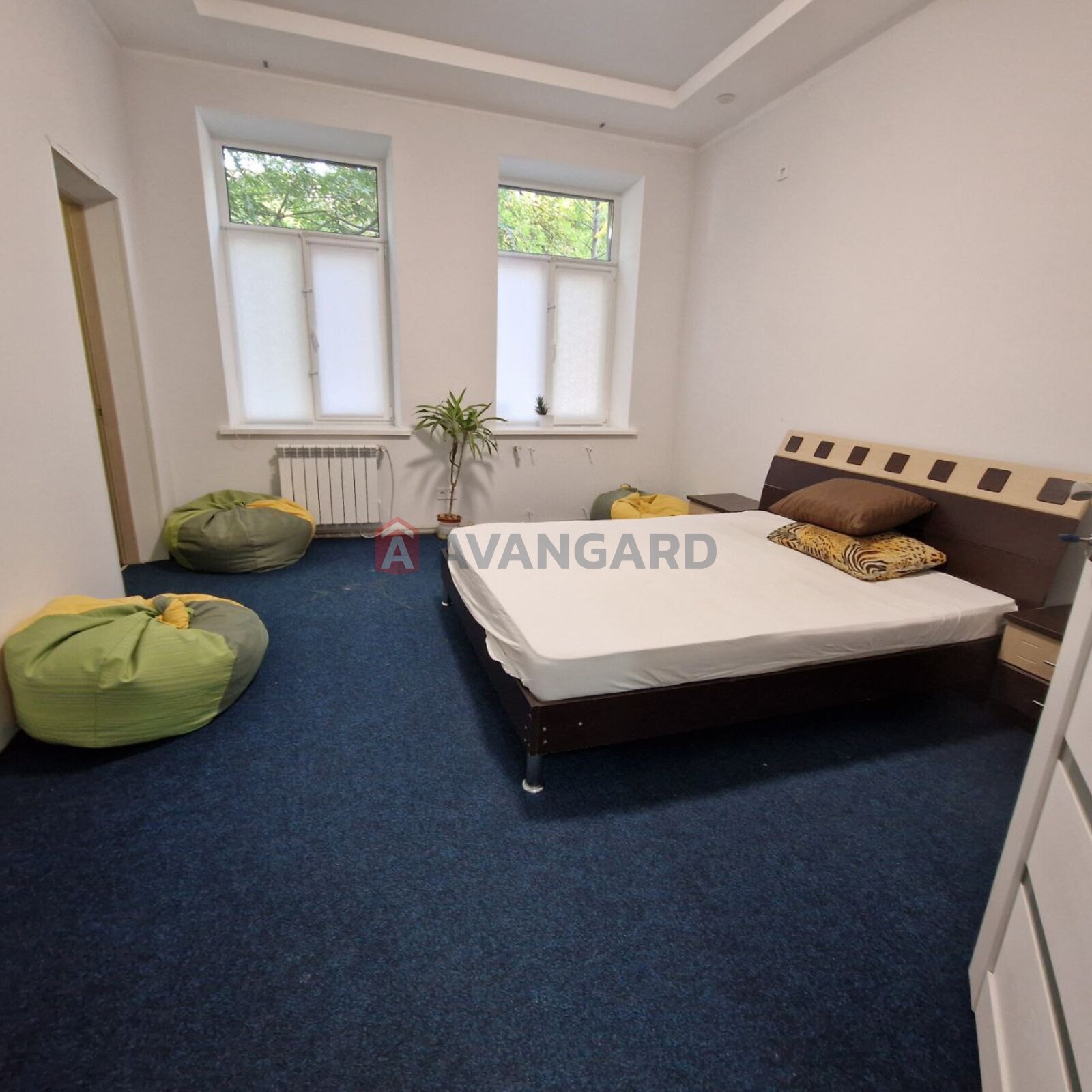 3 ����. ��������, 80,2/-/10 ��. �., 1/2 ���� ���� 11