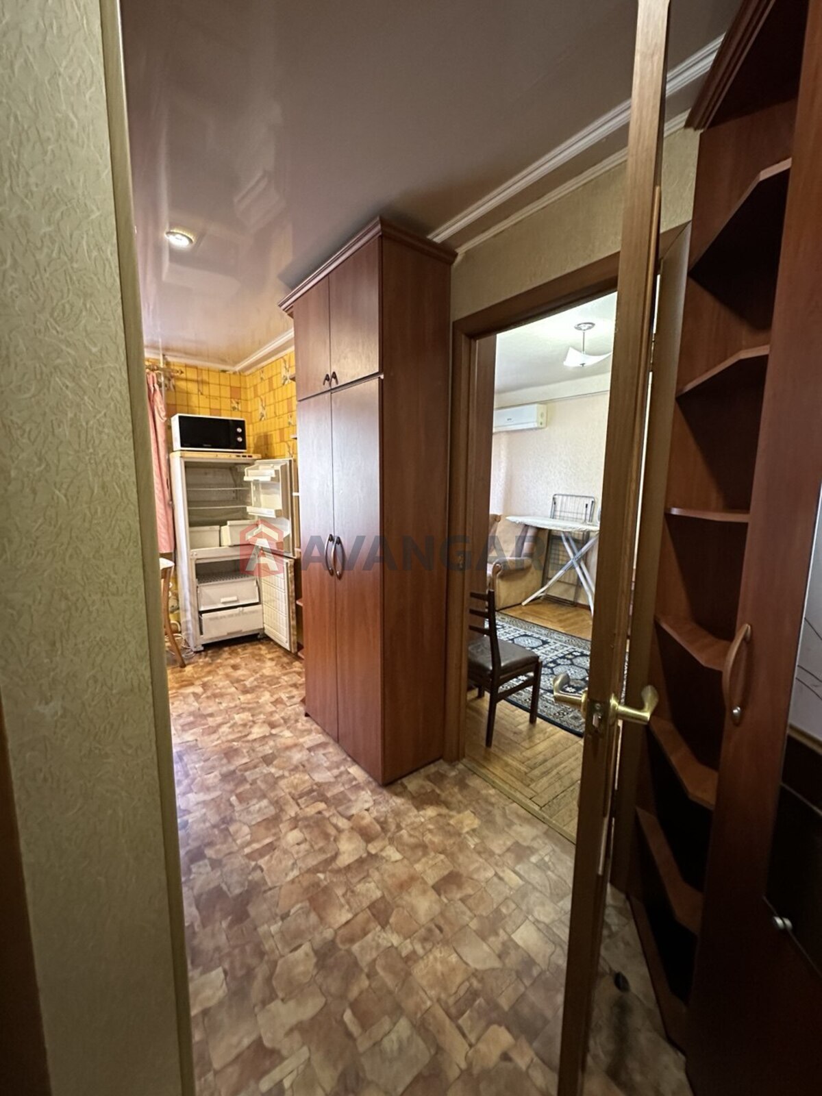 1 ��. ��������, 30/-/6 ��. �., 1/5 ������ ���� 10