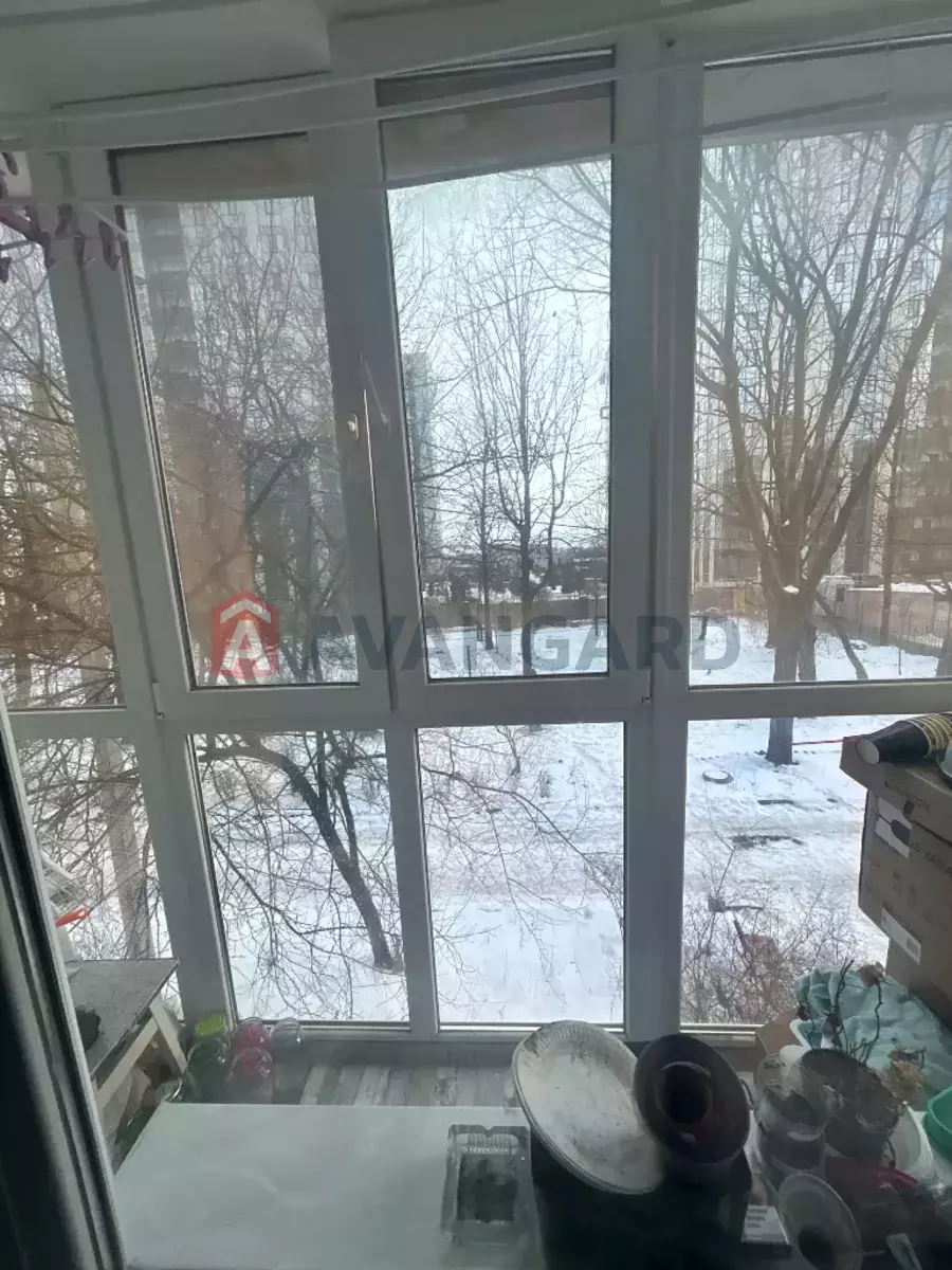 2 ��. ��������, 44/28/6 ��. �., 2/5 ������ ���� 3