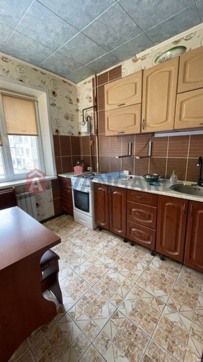 3 . , 70/-/9 . ., 3/9   8