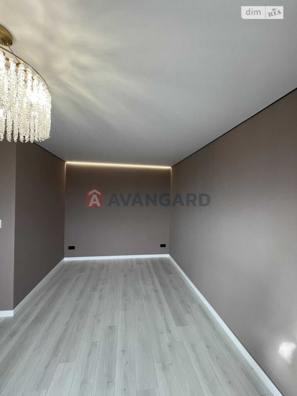 1 кім. квартира, 40/-/- кв. м., 9/10 поверх фото 3 1 кім. квартира, 40/-/- кв. м., 9/10 поверх фото 3