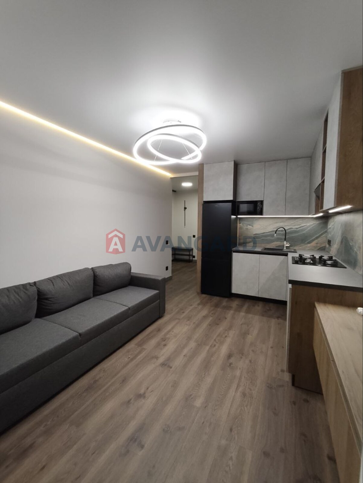 1 ��. ��������, 45/-/15 ��. �., 5/10 ������ ���� 14