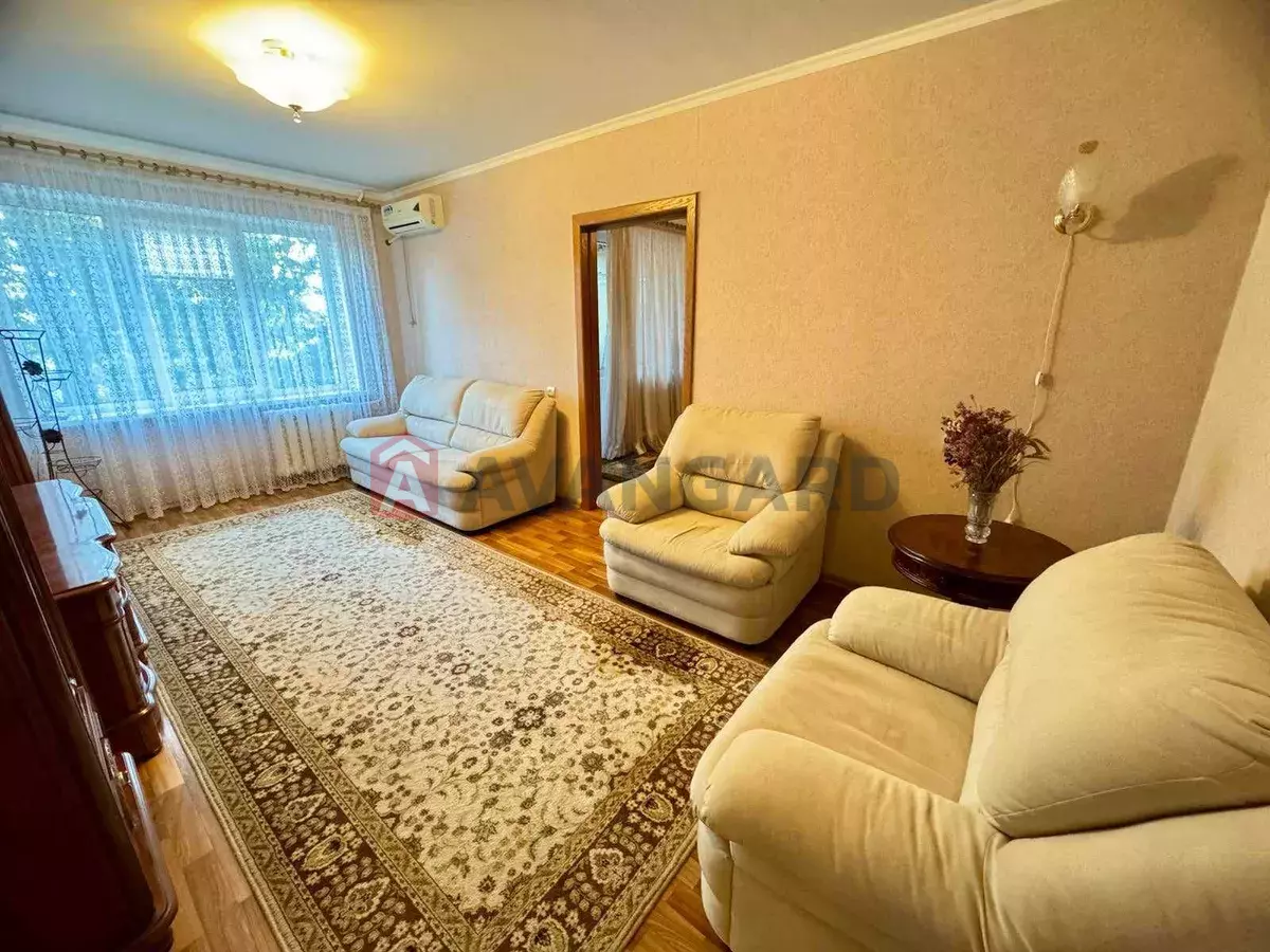 3 . , 57/-/8 . ., 4/9   1