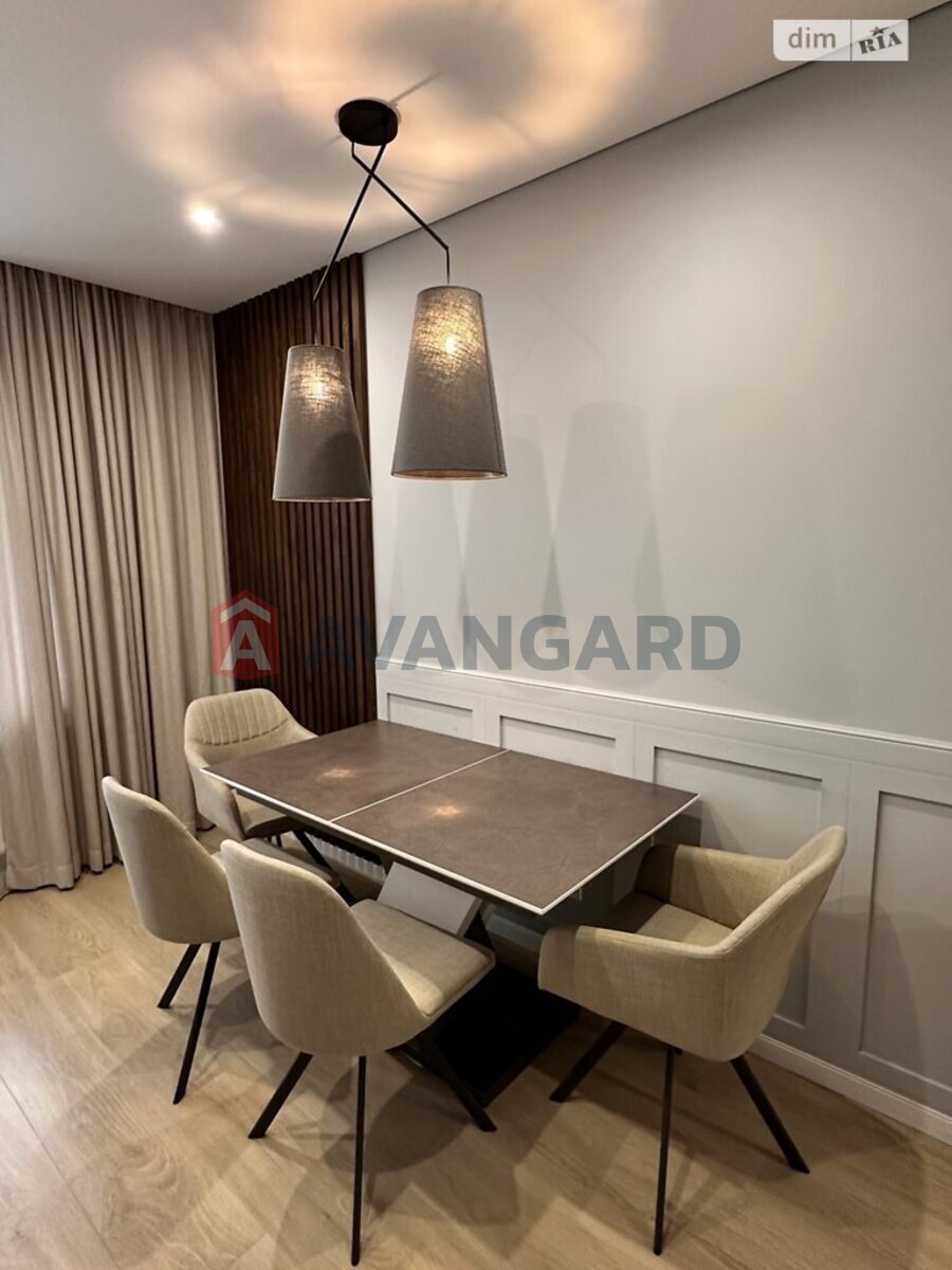 2 . , 70/32/11 . ., 9/10   8