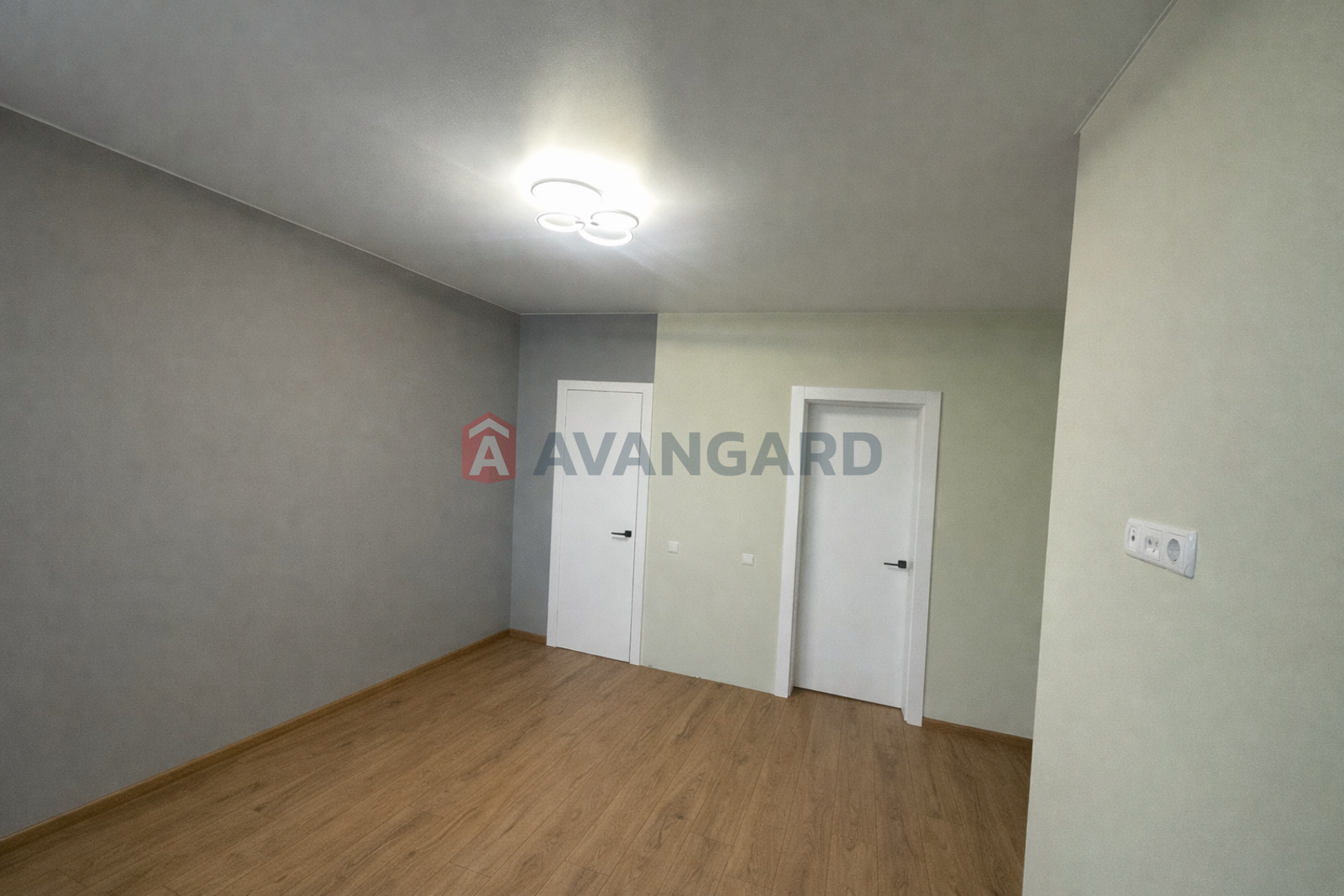 2 ��. ��������, 71/-/12 ��. �., 15/24 ������ ���� 5