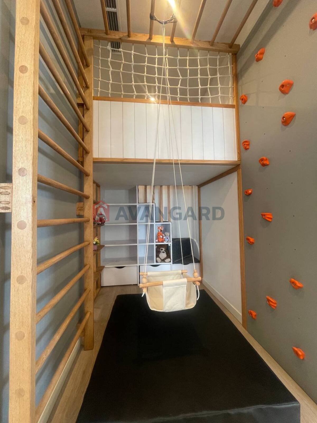 4 . , 120/-/53 . ., 18/24   10