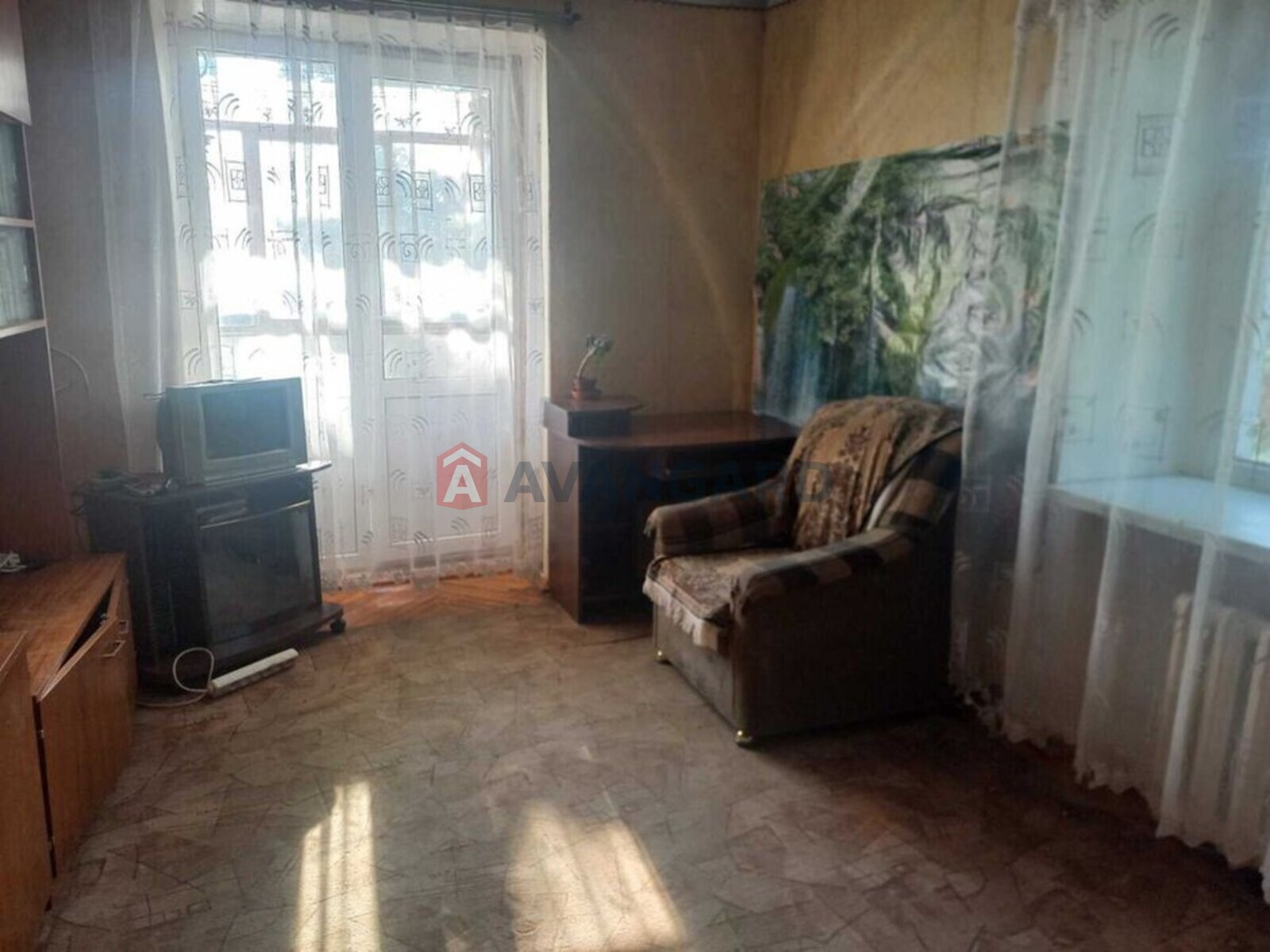 3 ��. ��������, 53/-/9 ��. �., 2/9 ������ ���� 4