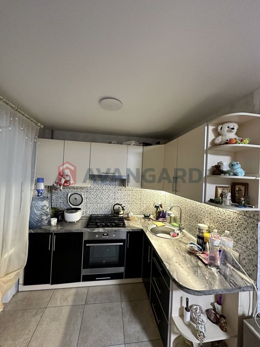 3 ��. ��������, 56/-/6 ��. �., 2/3 ������ ���� 1