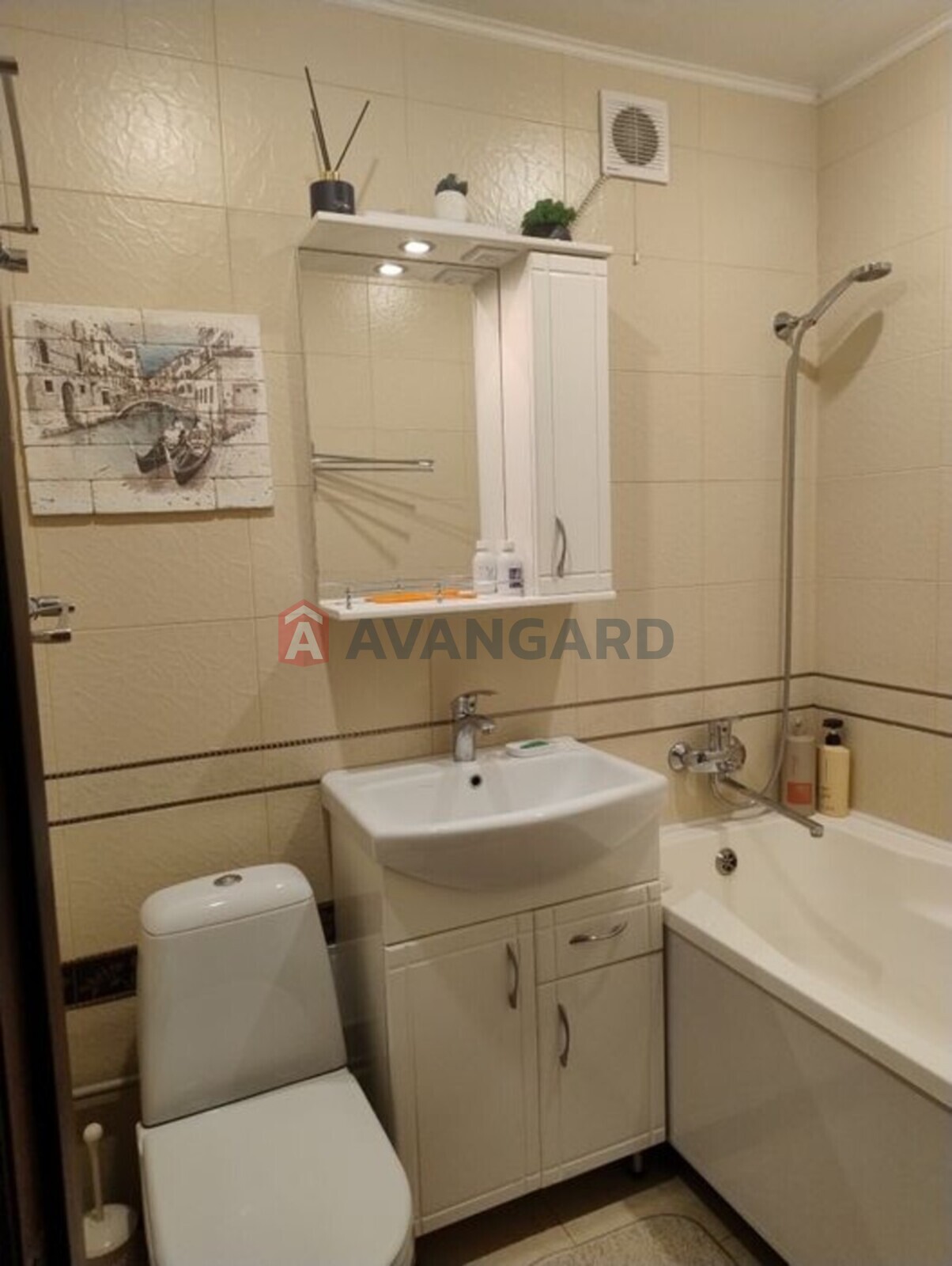 3 ��. ��������, 67/-/8 ��. �., 6/9 ������ ���� 18