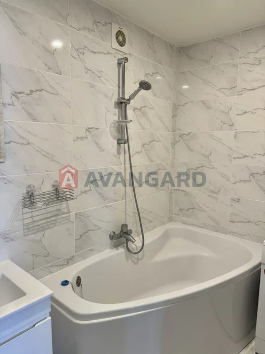 2 ��. ��������, 50/-/15 ��. �., 10/14 ������ ���� 6