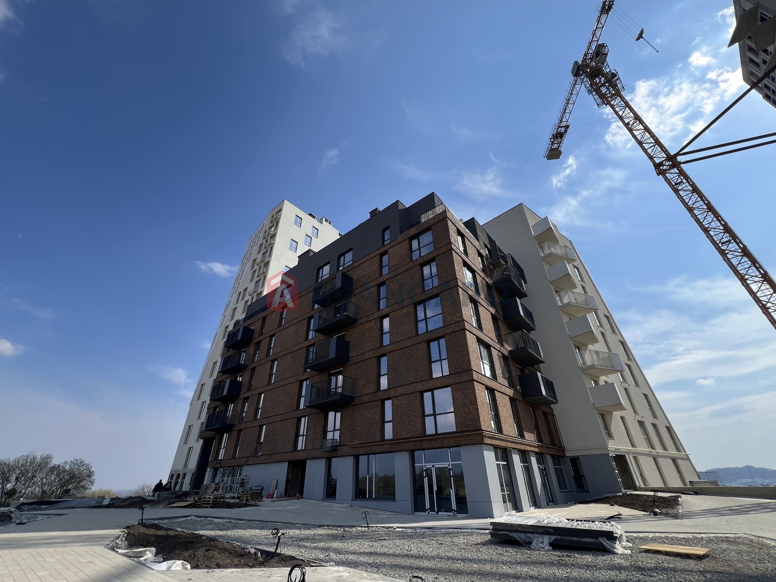 2 ��. ��������, 77.89/32/28 ��. �., 4/7 ������ ���� 19