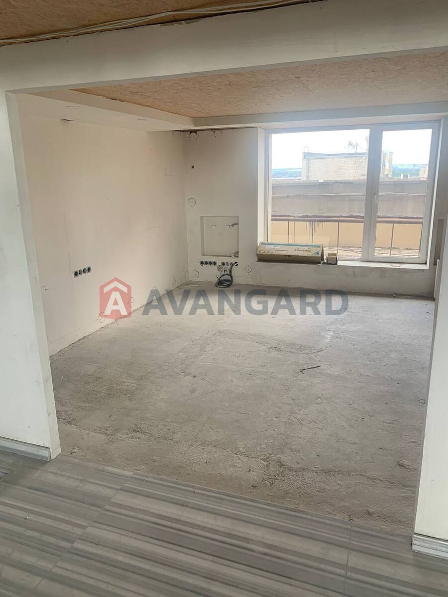 5 ����. ��������, 278/240/25 ��. �., 11/11 ���� ���� 24